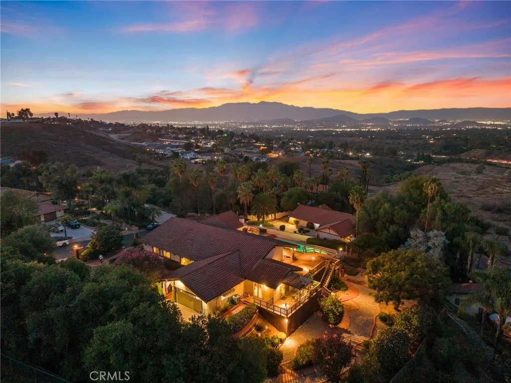 Photo of 14560 Viewcrest