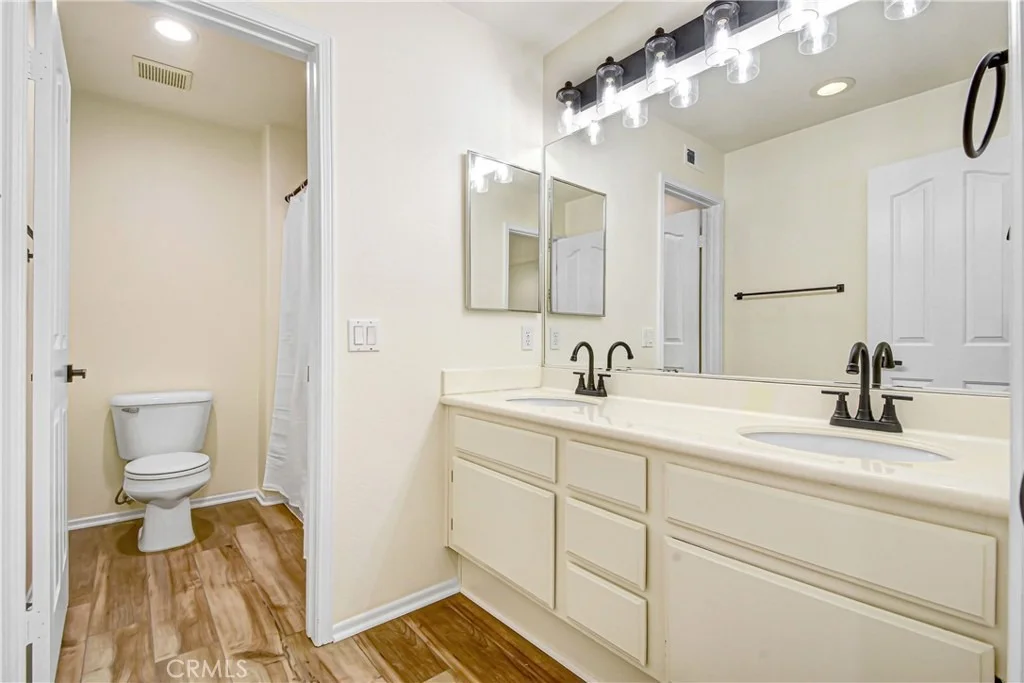 Photo of 1051 Winthrop Drive