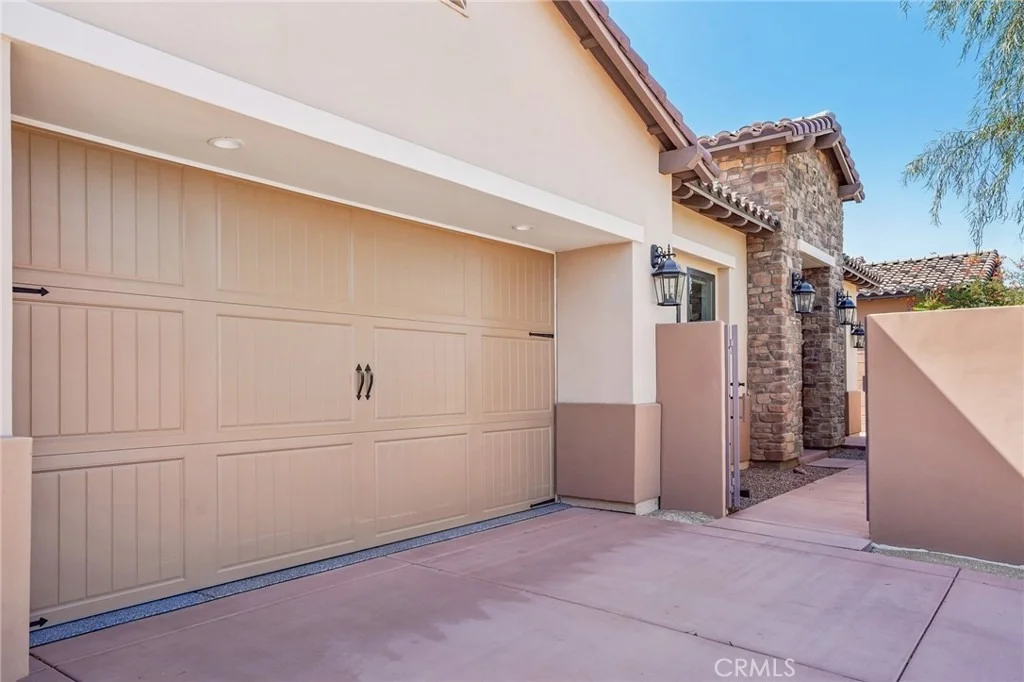 Photo of 46297 Bradshaw Trail