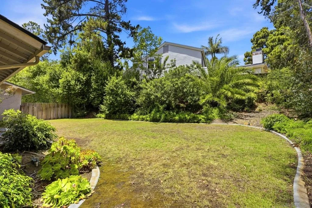 Photo of 6859 Avenida Andorra