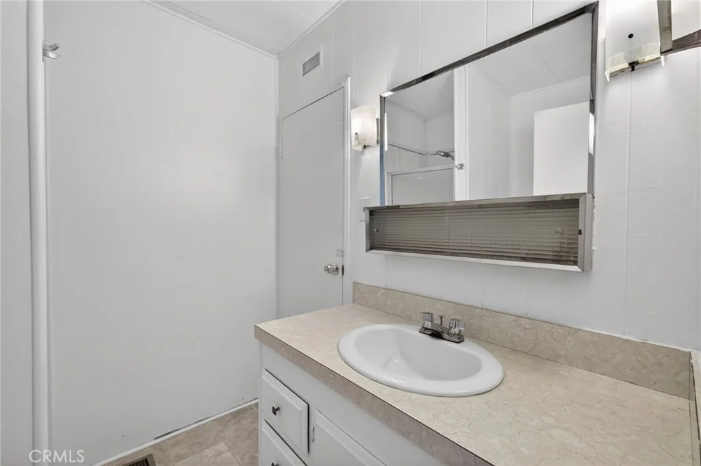 Photo of 810 San Ramon