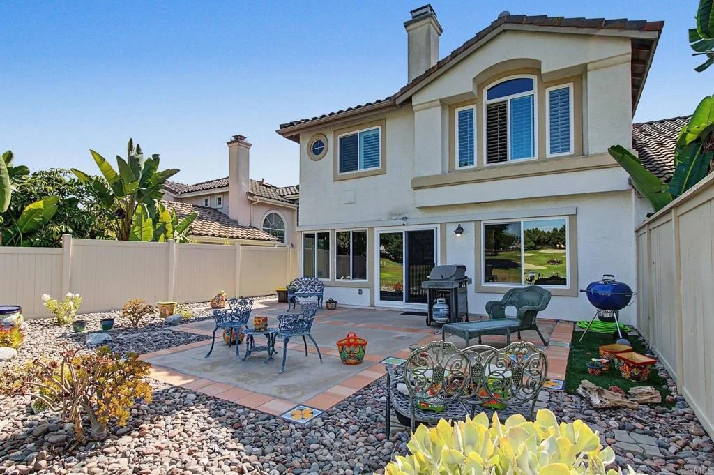 Photo of 1048 Torrey Pines Road
