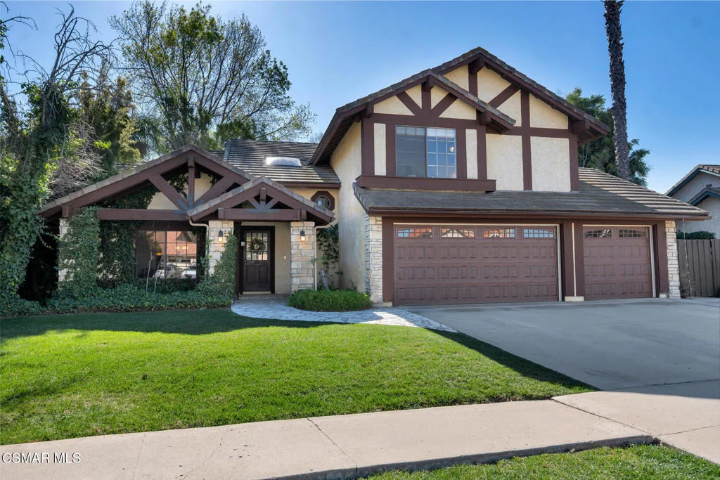Photo of 4668 Bella Vista Drive