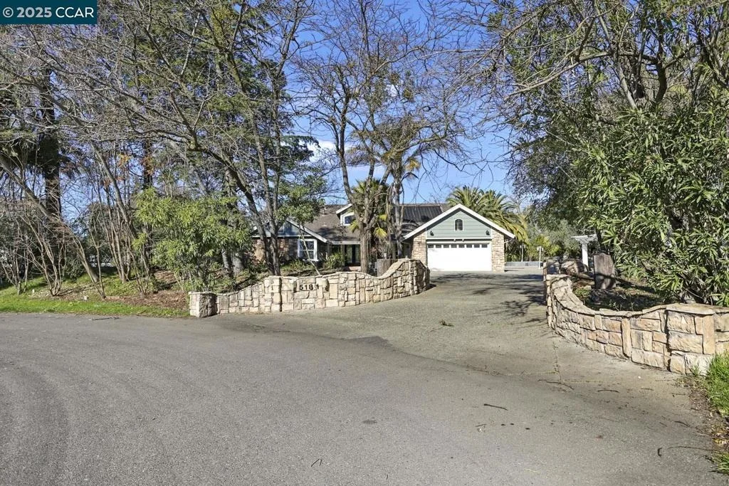 Photo of 5181 Winding Way