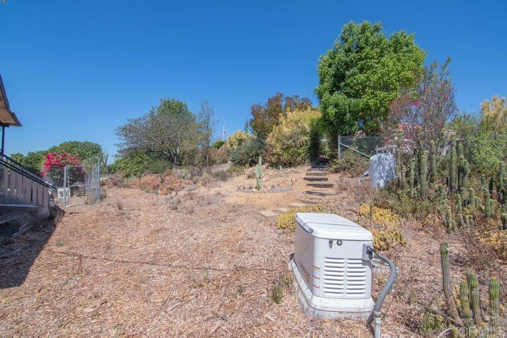 Photo of 5741 Rainbow Heights Road