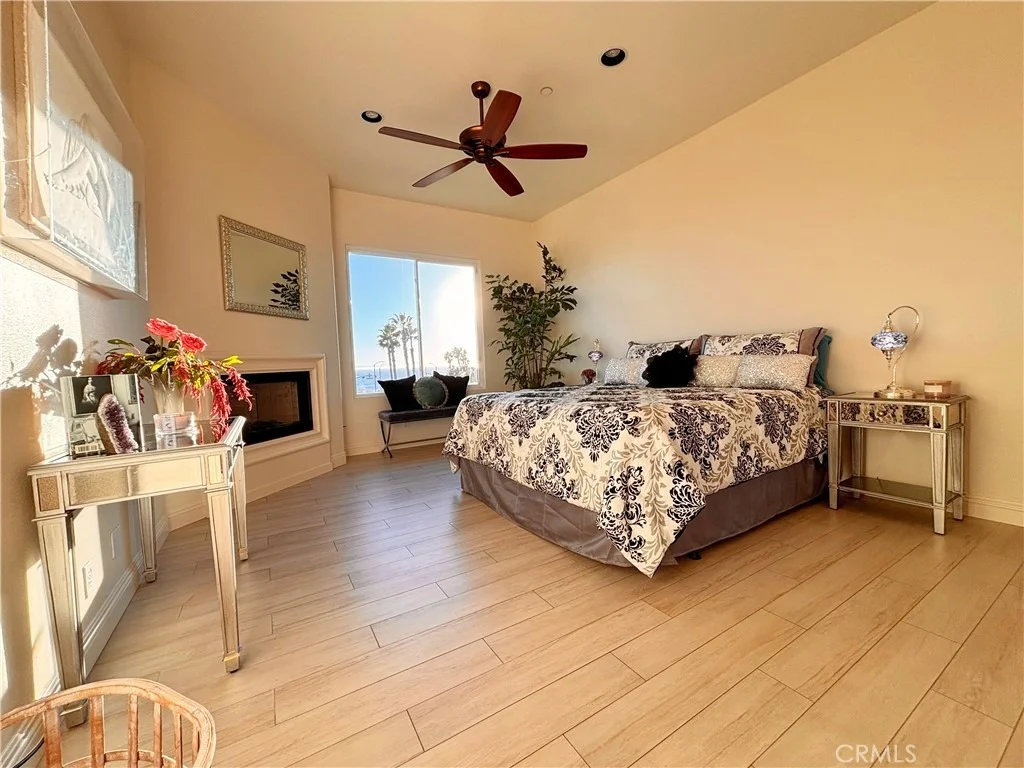Photo of 19261 SURFVIEW Drive