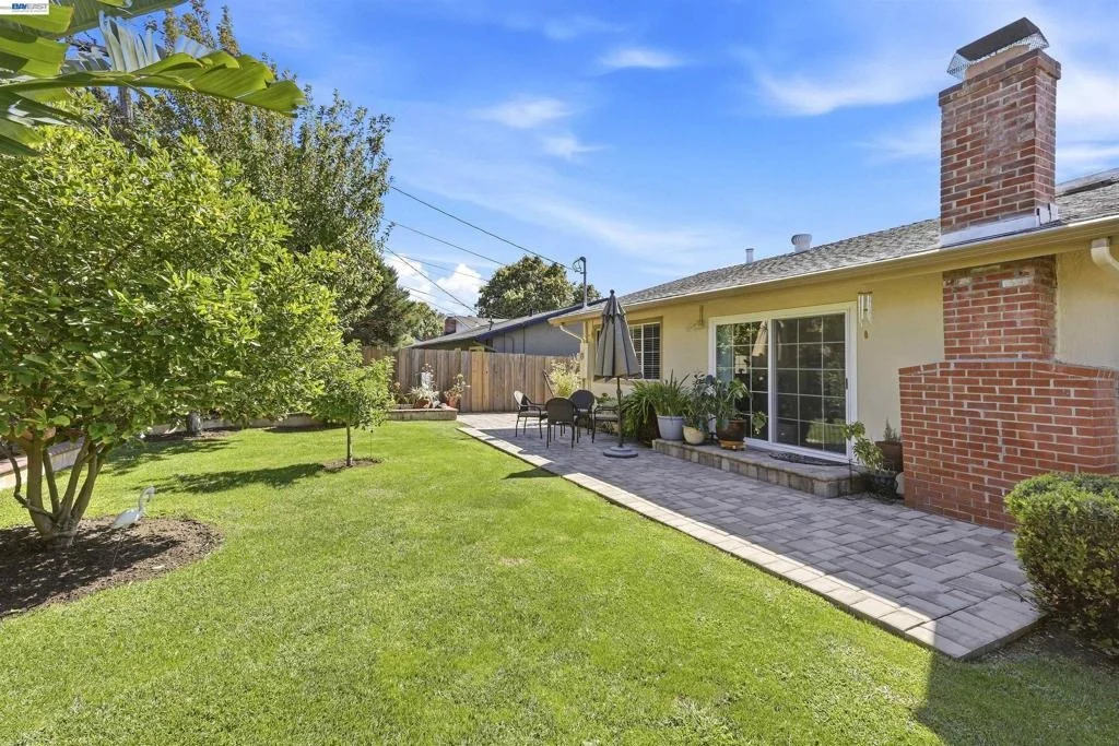Photo of 8657 Davona Dr