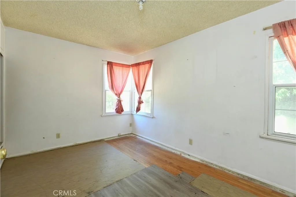 Photo of 3485 Harding