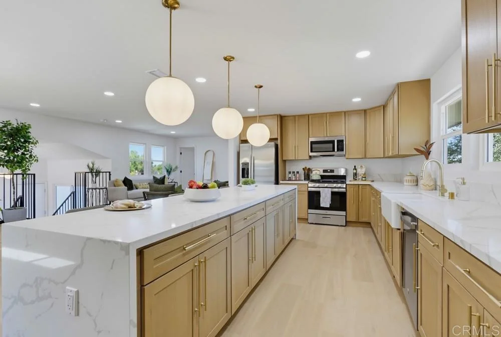 Photo of 930 Miramar Drive