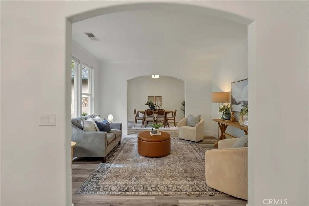 Photo of 9444 Van Ness