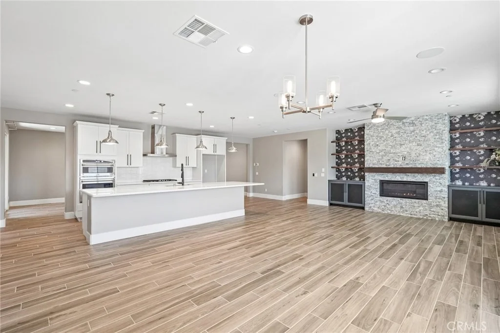 Photo of 34454 Bloomberry