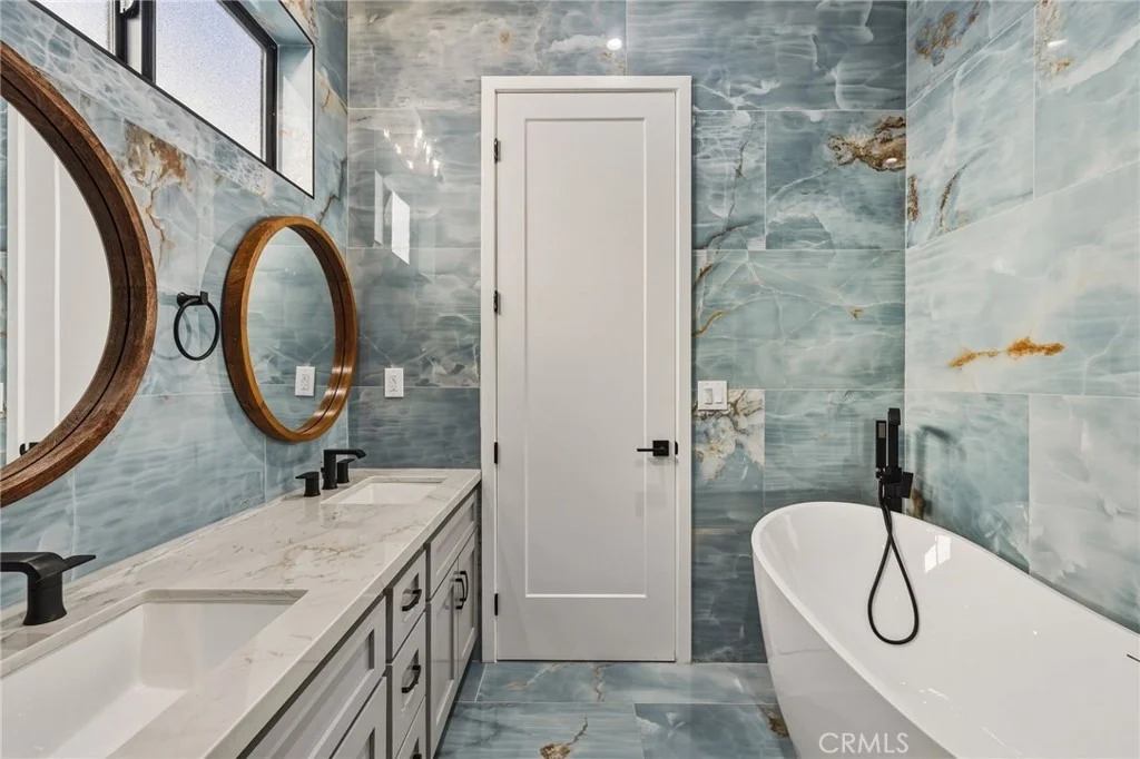 Photo of 2500 Phelan Lane