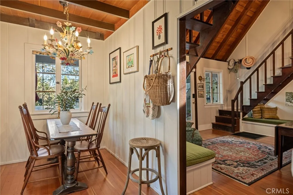 Photo of 28782 Cedar Drive
