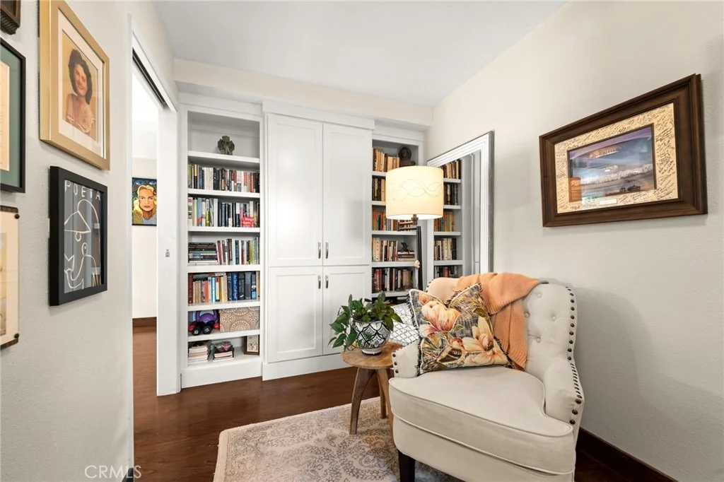 Photo of 7992 Sun Valley Way