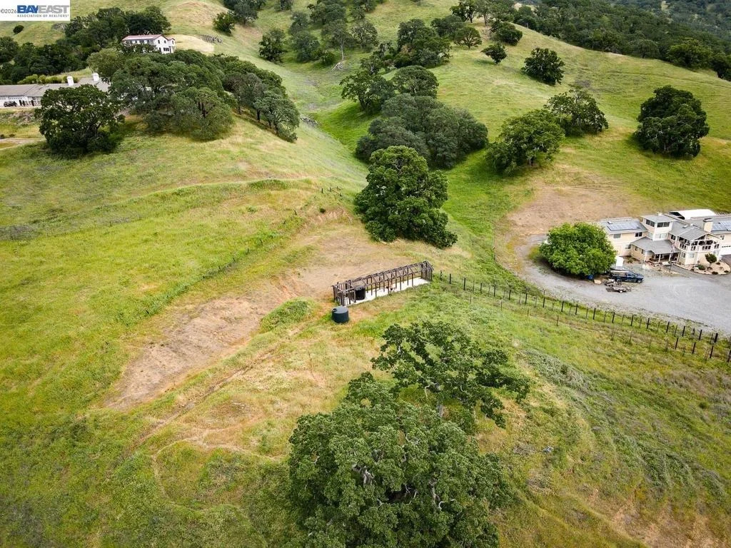 Photo of 6115 Morgan Territory Rd