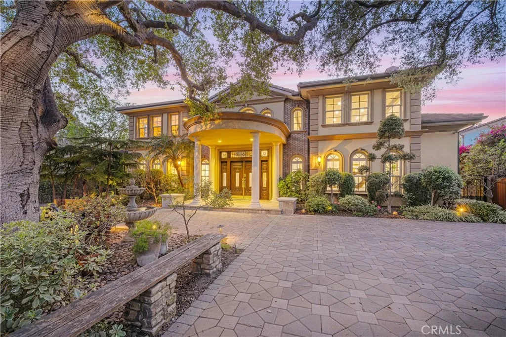 Photo of 1539 Rodeo