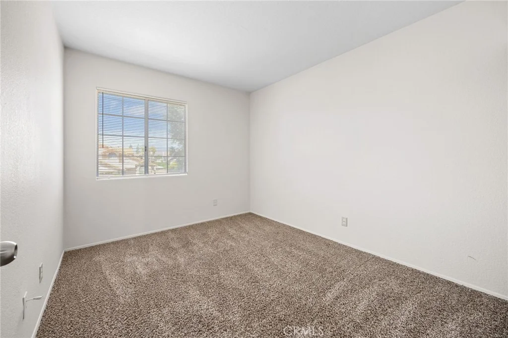 Photo of 2561 Jeffery