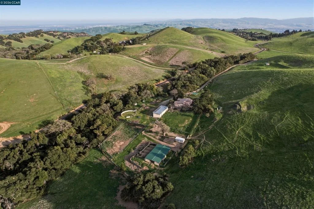 Photo of 9530 Morgan Territory Rd