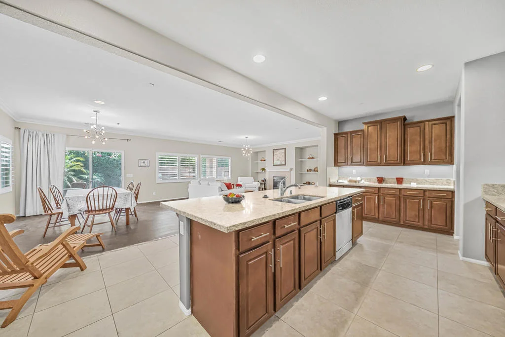 Photo of 42210 Summit Way