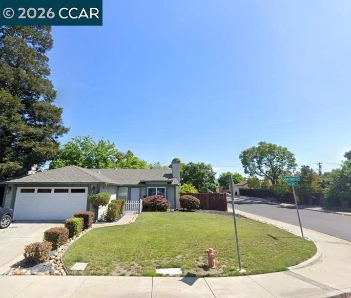 Photo of 3903 Silver Oaks Way