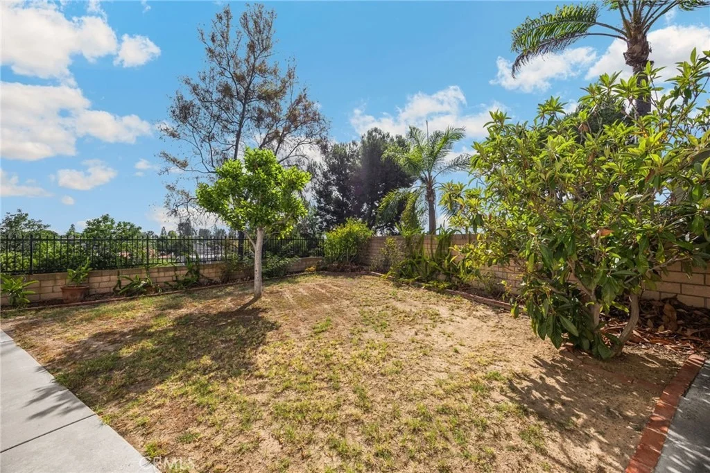 Photo of 404 Sand Canyon Way