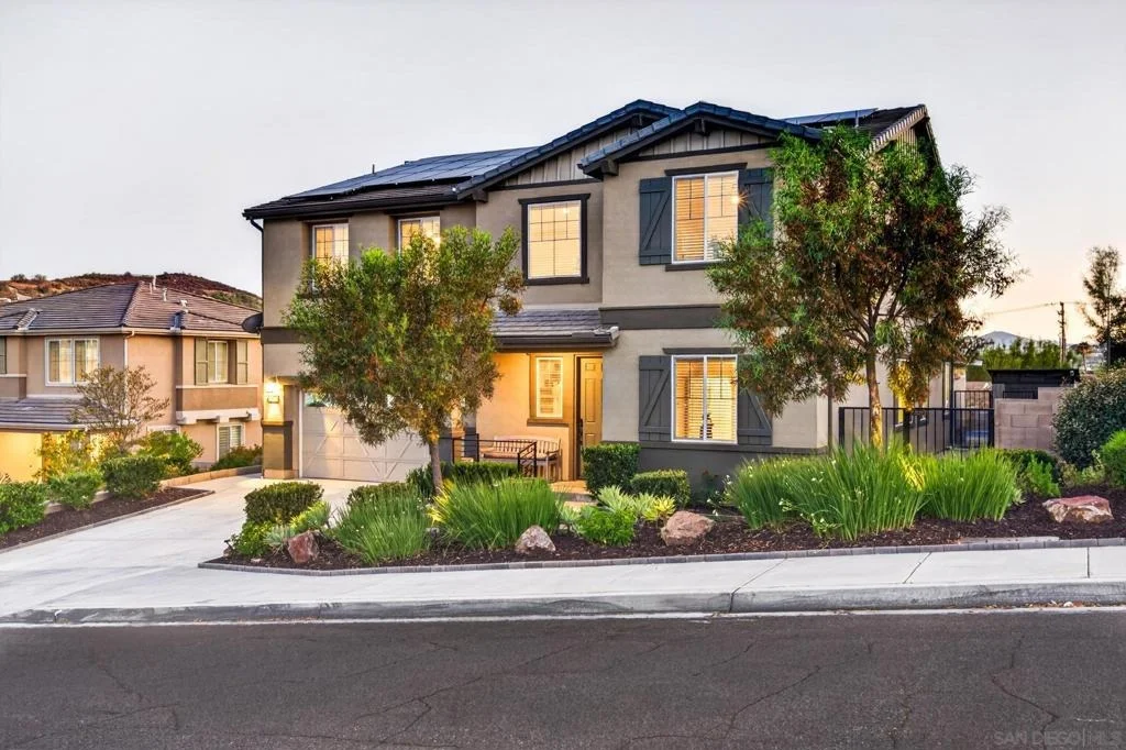Photo of 2077 Del Rincon Place