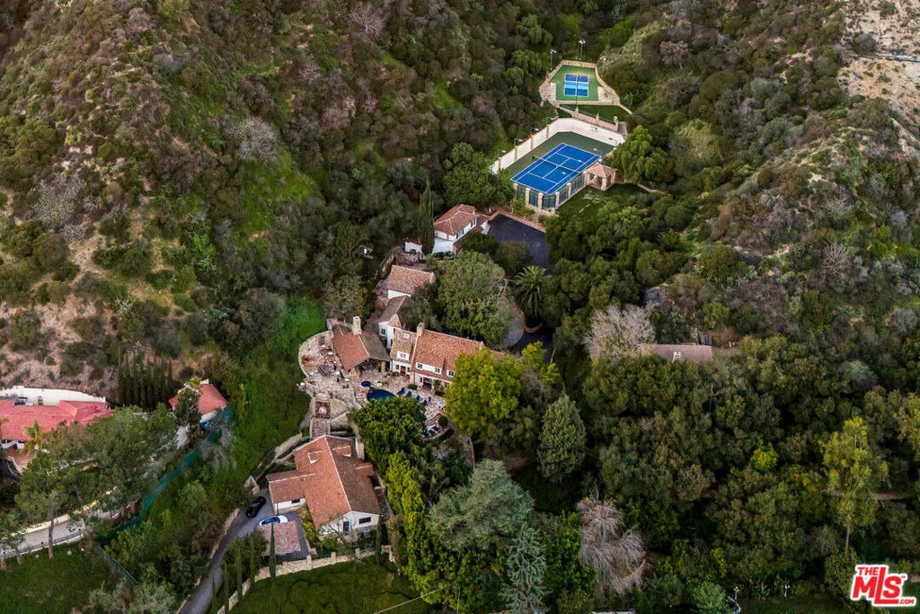 Photo of 9631 Cedarbrook Drive