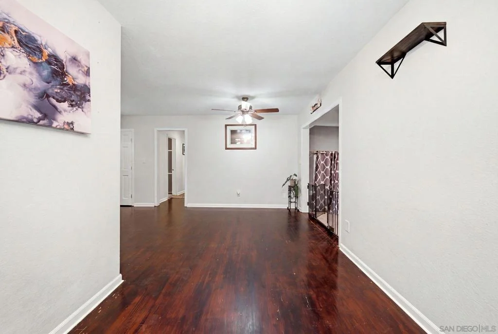 Photo of 8852 Railroad Ave