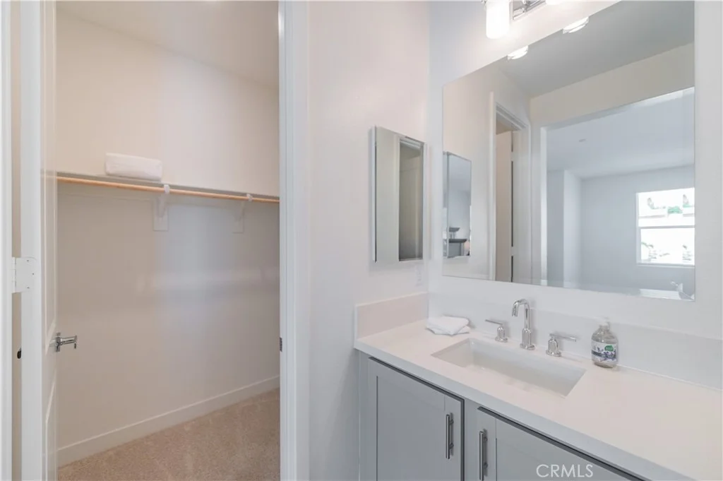 Photo of 16498 Ginger Creek