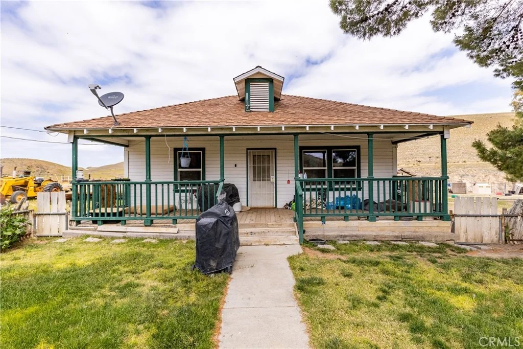 Photo of 8050 Bitterwater Road