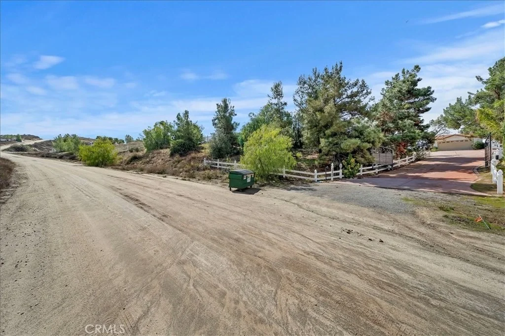 Photo of 39565 Spanish Oaks Drive