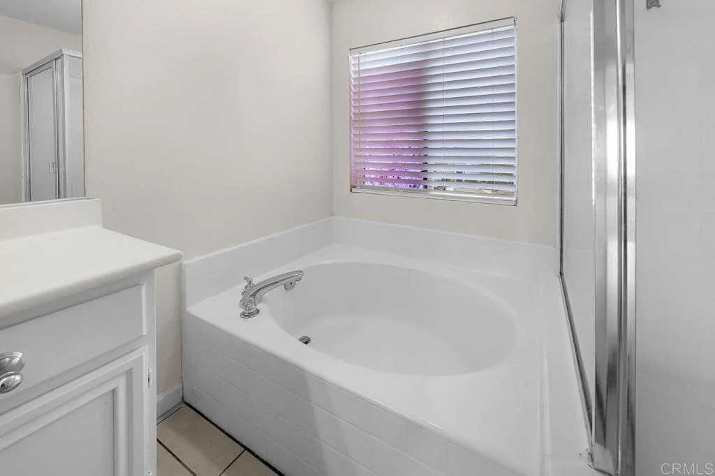 Photo of 1498 Ewing Drive