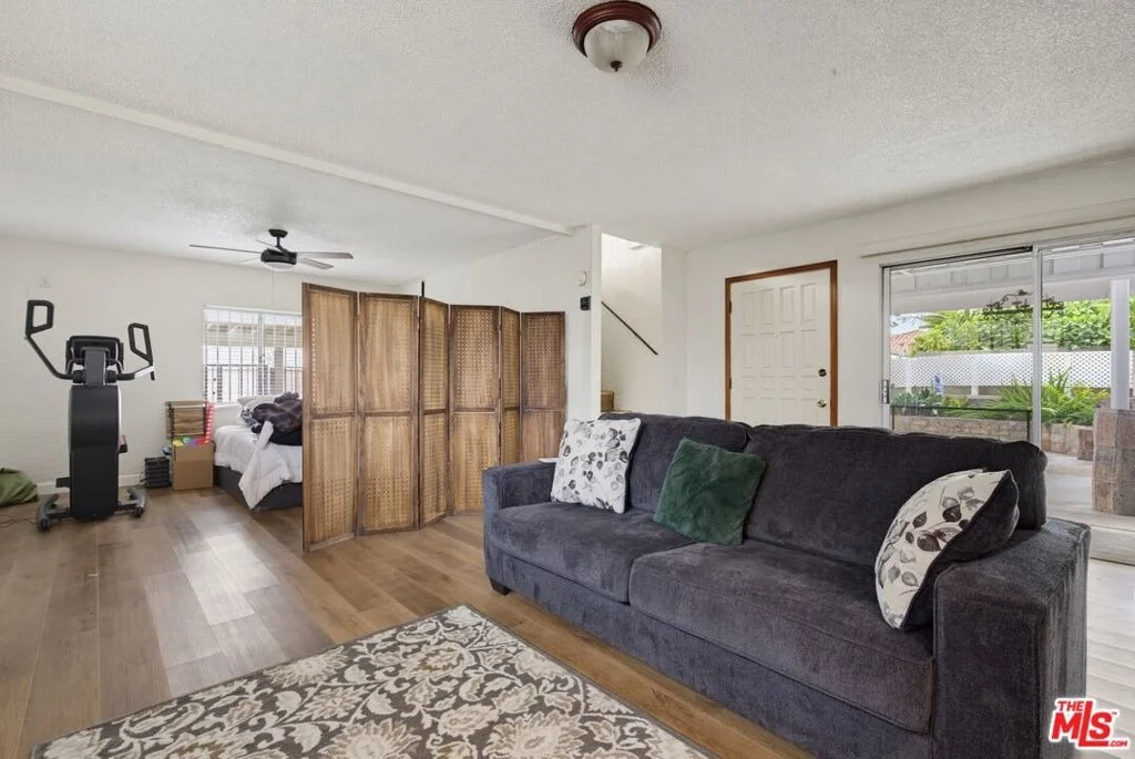 Photo of 291 Simmons Avenue