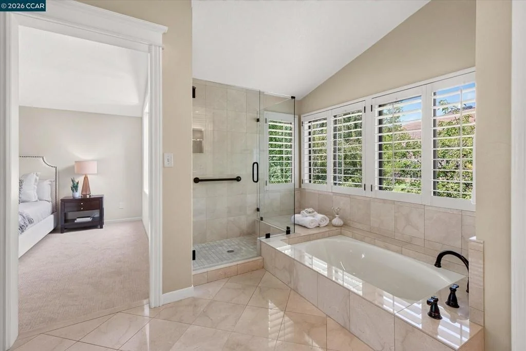 Photo of 549 Buttonwood Dr