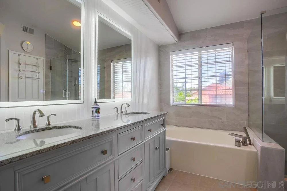 Photo of 473 Avenida Canora