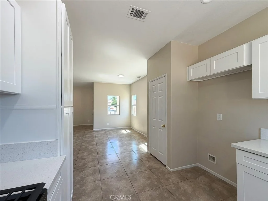 Photo of 44115 Greentree Court
