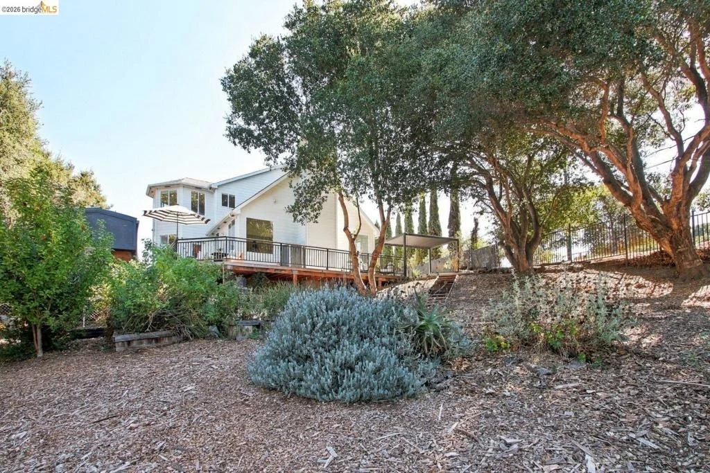 Photo of 2223 Rancho Rd
