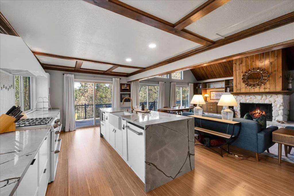 Photo of 26623 Hillcrest Lane