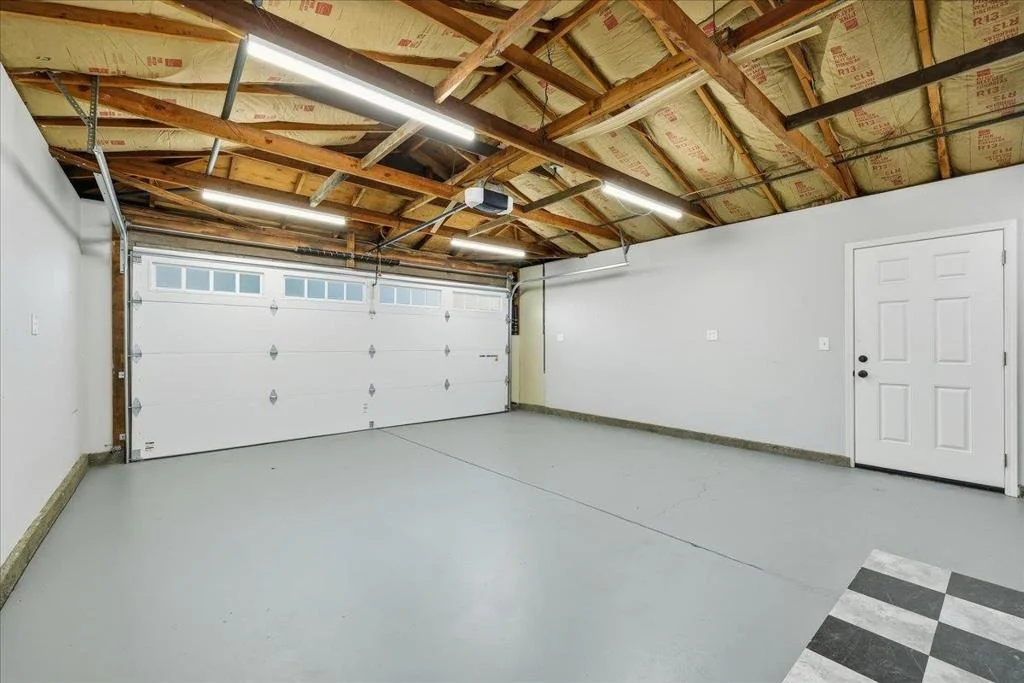 Photo of 633 Tanager Road