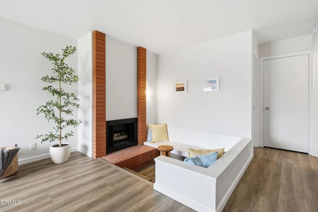 Photo of 3107 Harbor Boulevard