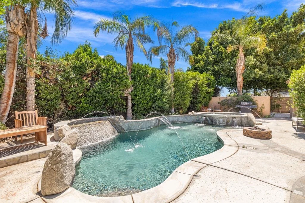Photo of 45460 Coldbrook Lane