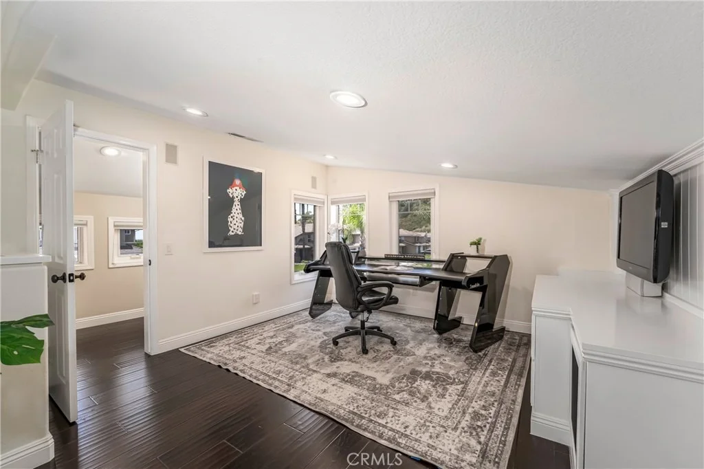 Photo of 27 Chisholm Trail