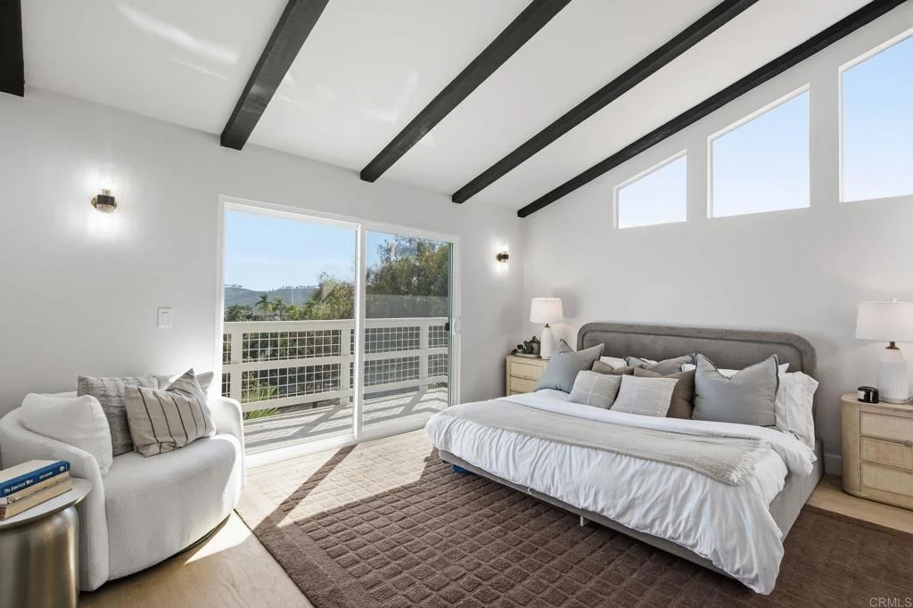 Photo of 2712 Mateo Place