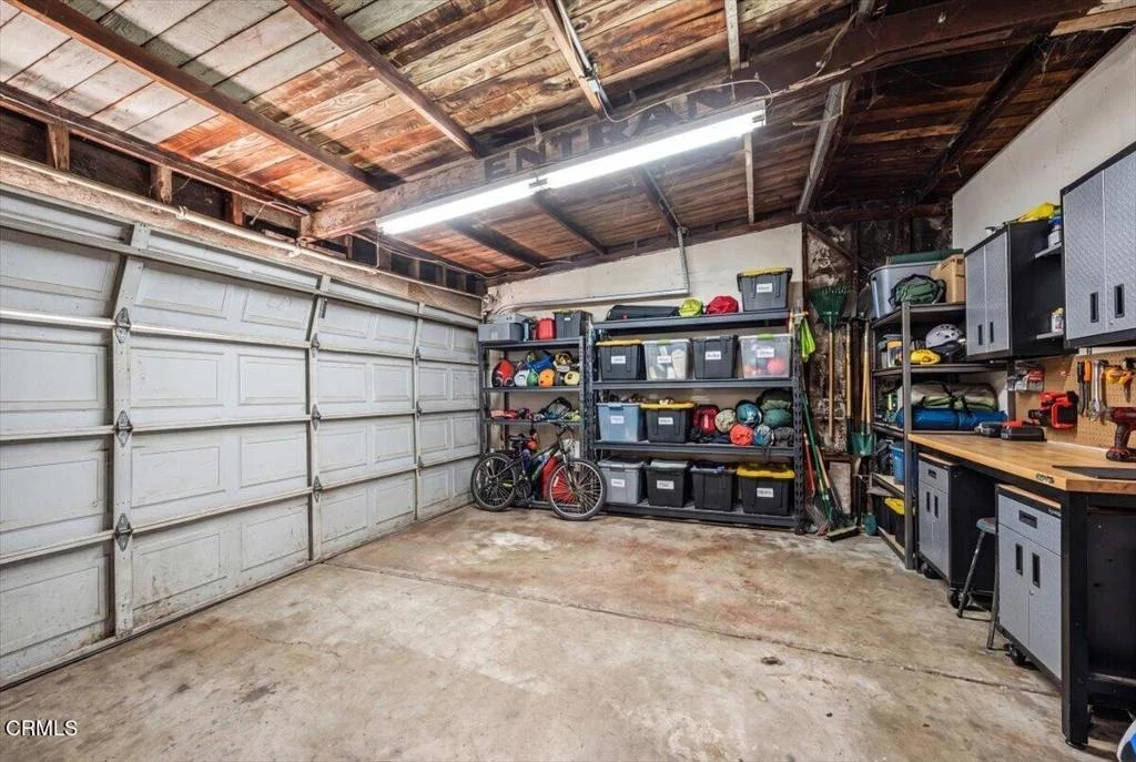 Photo of 1155 Richmond Road
