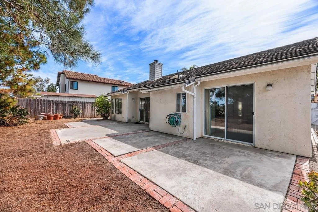 Photo of 5220 Mandarin Dr.