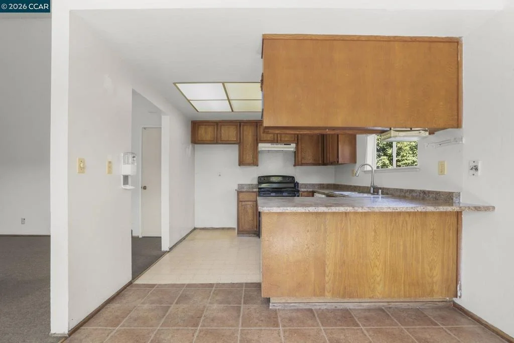 Photo of 101 Flame Dr