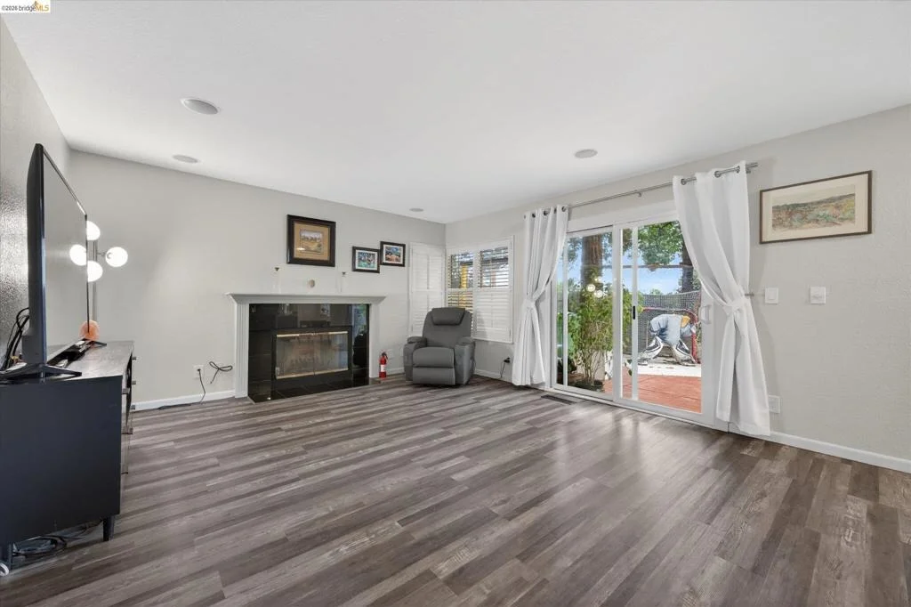 Photo of 1011 Amanda Cir