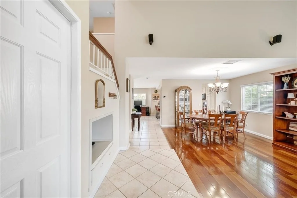 Photo of 9048 Meadowrun