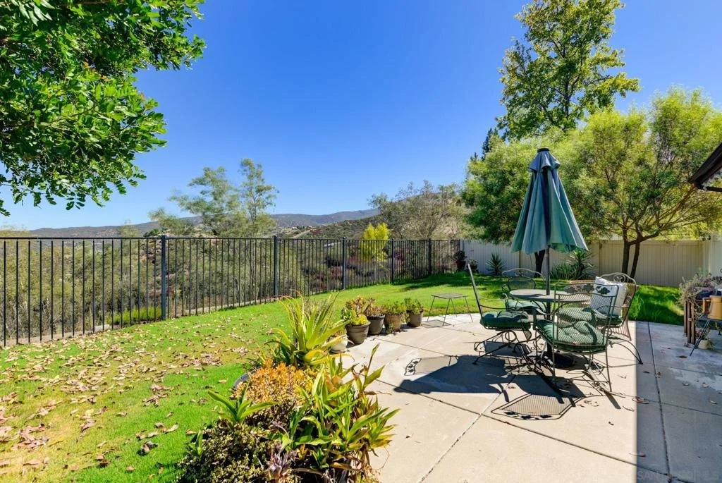 Photo of 2556 Columbine Dr