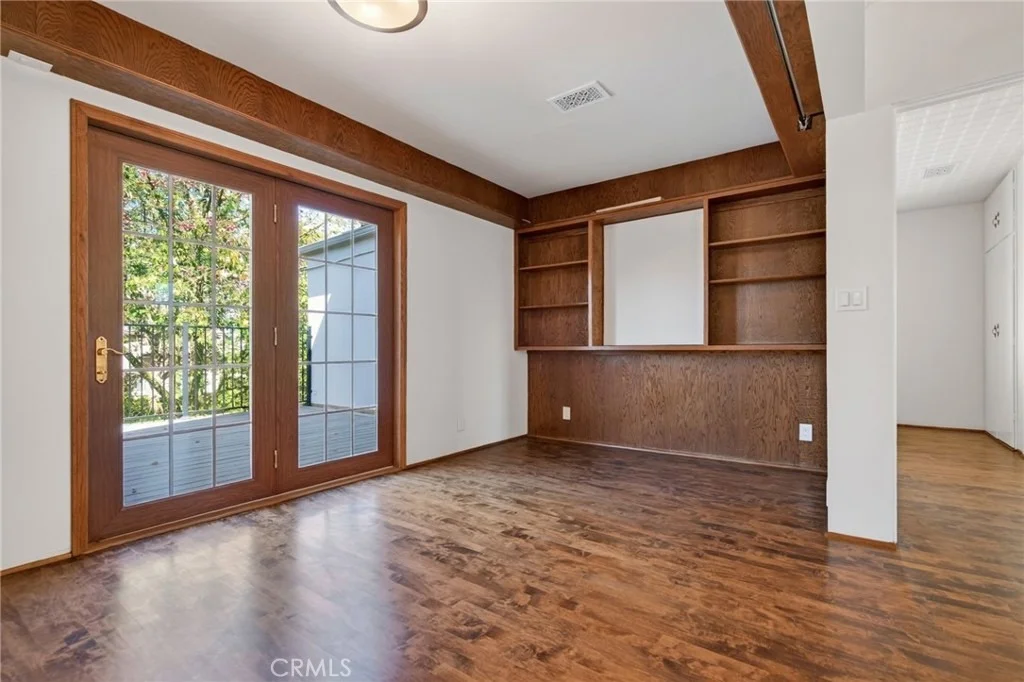 Photo of 2732 Mary Street